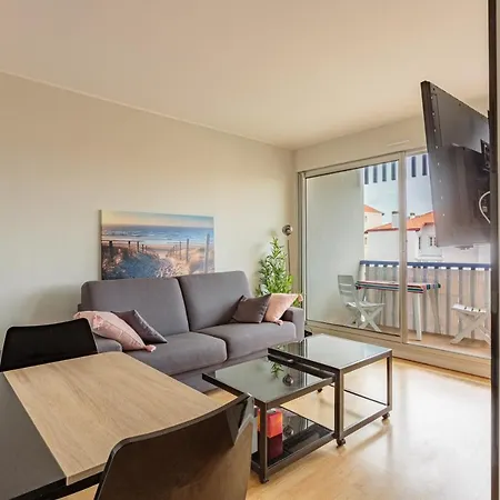 Reine De Serbie Apartment *